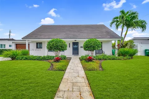 9371 SW 25th St, Miami, FL 33165