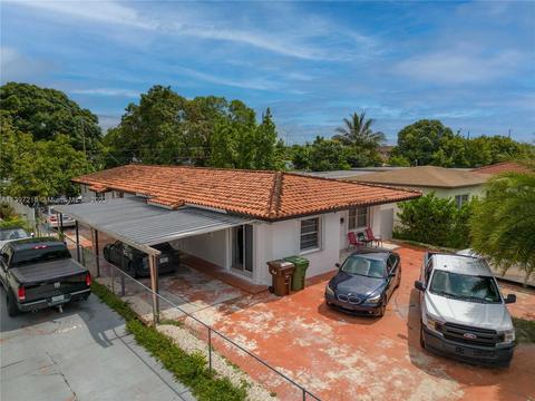 740 W 33rd St, Hialeah, FL 33012 photo 2