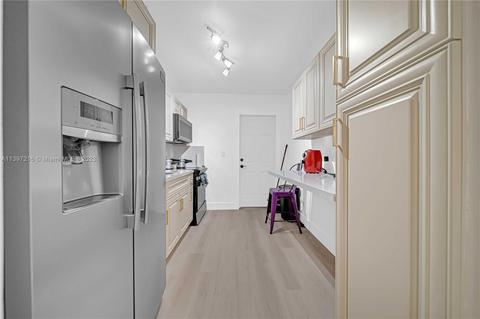 740 W 33rd St, Hialeah, FL 33012 photo 21
