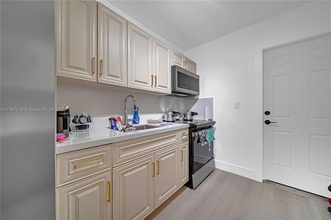 740 W 33rd St, Hialeah, FL 33012 photo 22