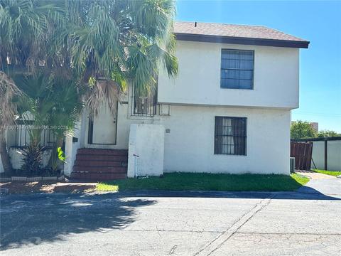 9710 NW 4th Ln #9710, Miami, FL 33172