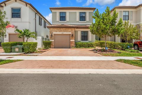 3419 W 109th Pl, Hialeah, FL 33018