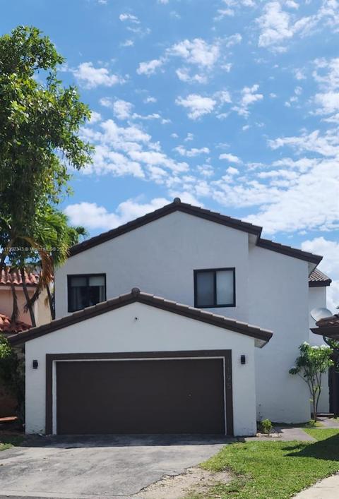 1195 SW 133rd Place Cir, Miami, FL 33184