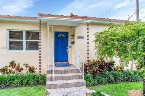 6101 SW 42nd St, Miami, FL 33155