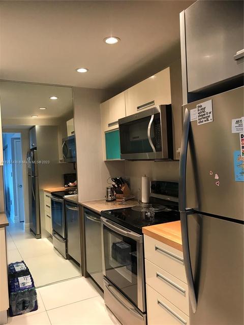 20515 E Country Club Dr #1144, Aventura, FL 33180