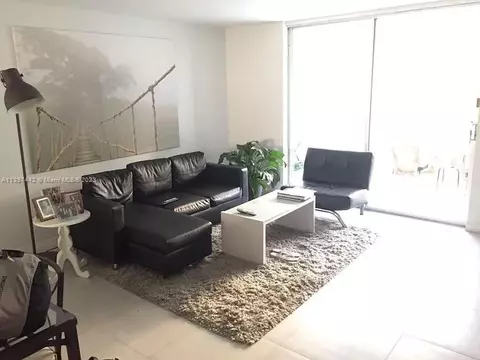 Undisclosed, Hallandale Beach, FL 33009