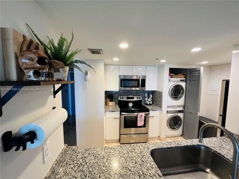 1717 N Bayshore Dr #A-2953, Miami, FL 33132