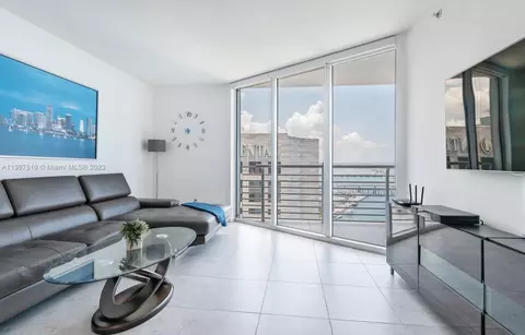 335 S Biscayne Blvd #3710, Miami, FL 33131 photo 8