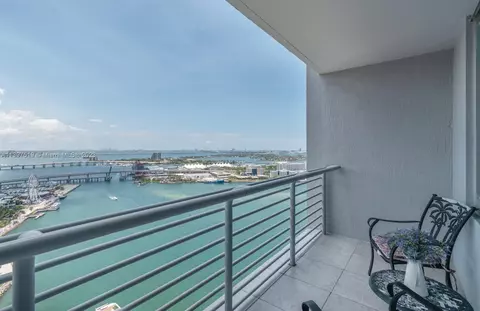 335 S Biscayne Blvd #3710, Miami, FL 33131 photo 5
