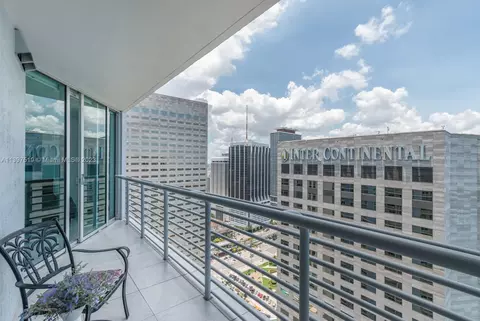 335 S Biscayne Blvd #3710, Miami, FL 33131 photo 6