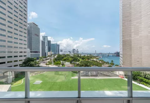 335 S Biscayne Blvd #3710, Miami, FL 33131 photo 21
