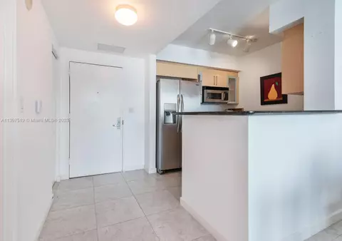 335 S Biscayne Blvd #3710, Miami, FL 33131 photo 11