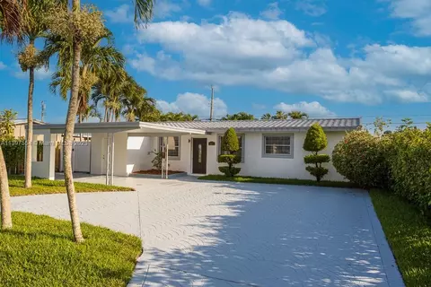 7871 Hope St, Hollywood, FL 33024