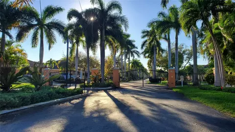 8317 SW 193rd St, Cutler Bay, FL 33157 photo 1