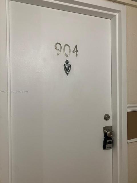 Undisclosed, Miami, FL 33126