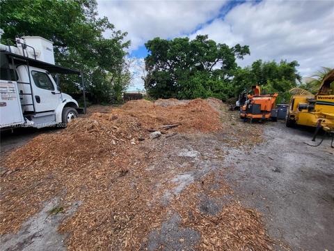 Access Rd, Pompano Beach, FL 33069 photo 2