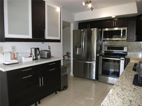 1300 SW 122nd Ave #117-2, Miami, FL 33184