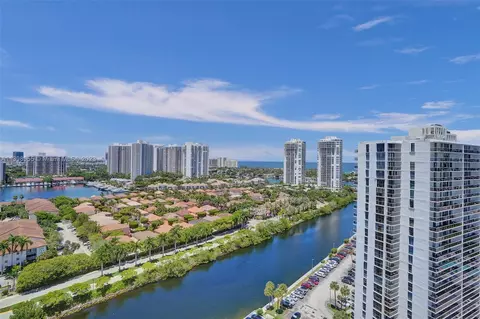 3675 N Country Club Dr #2110, Aventura, FL 33180