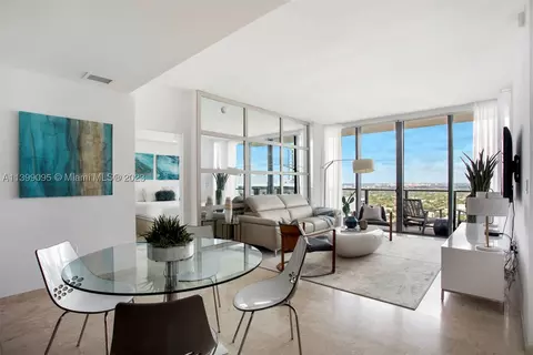 88 SW 7th St #3010, Miami, FL 33130