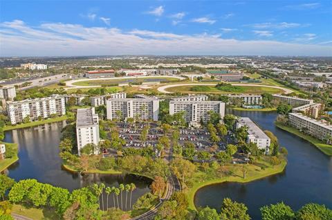 2215 N Cypress Island Dr #808, Pompano Beach, FL 33069