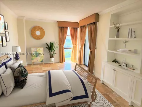 20301 W Country Club Dr #1622, Aventura, FL 33180