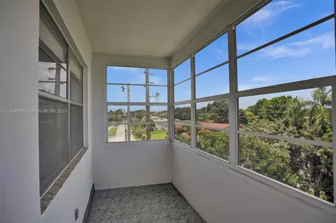 1380 NW 43rd Ter #301, Lauderhill, FL 33313