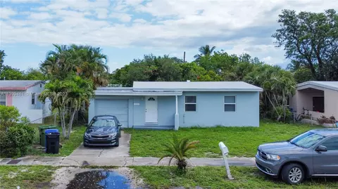 1313 NW 11th Ct, Fort Lauderdale, FL 33311