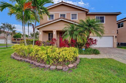1412 NW 206th St, Miami Gardens, FL 33169