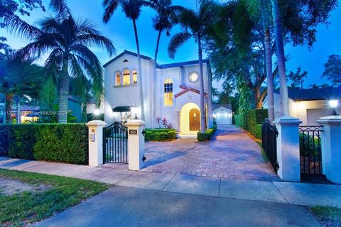 821 Majorca Ave, Coral Gables, FL 33134
