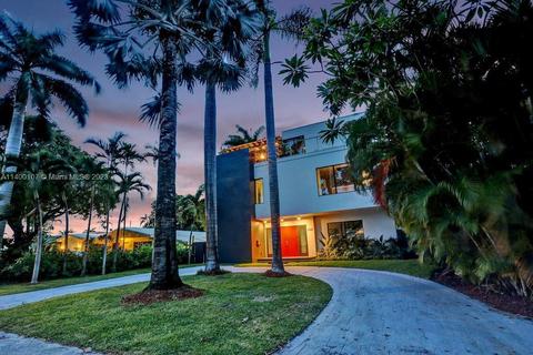 1523 Grant St, Hollywood, FL 33020