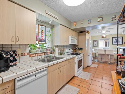 620 Plover Ave, Miami Springs, FL 33166 photo 22