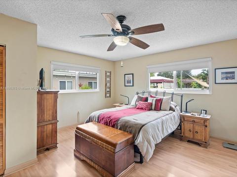 620 Plover Ave, Miami Springs, FL 33166 photo 33