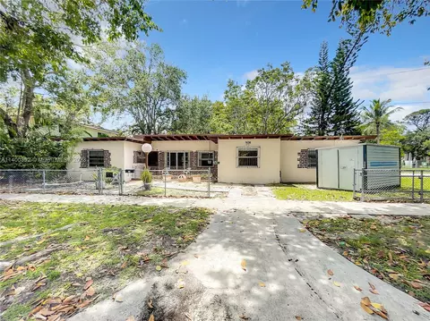 3701 SW 3rd Ave, Miami, FL 33145