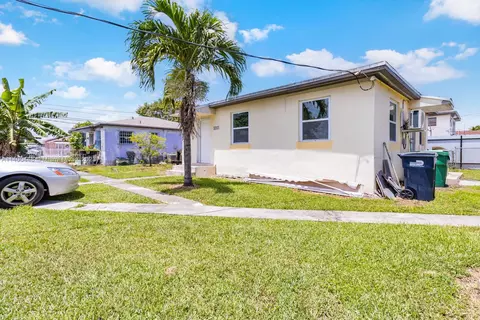 2990 NW 28th St, Miami, FL 33142