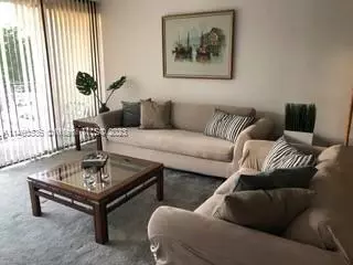 1470 NE 123 St #A412, Miami, FL 33161