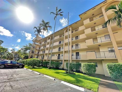 3905 N Nob Hill Rd #403, Sunrise, FL 33351