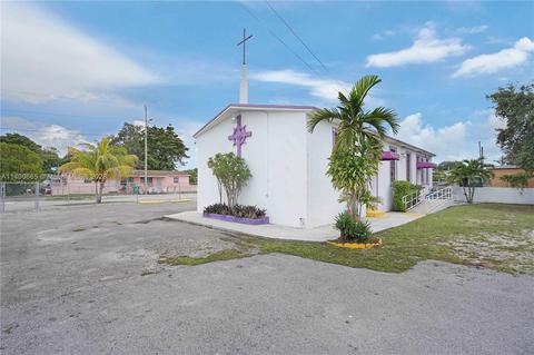 2010 Lincoln Ave, Opa Locka, FL 33054
