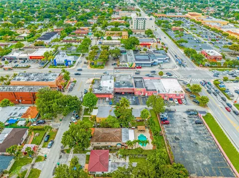 768 SW 66th Ave, Miami, FL 33144 photo 1