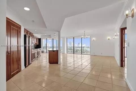 19667 Turnberry Way #26B, Aventura, FL 33180