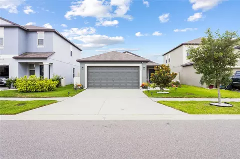 4214 Unbridled Song Dr, Sun City Center, FL 33573