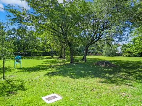 6350 SW 109th St, Pinecrest, FL 33156 photo 11