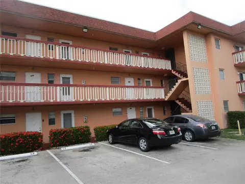 18700 NE 3rd Ct #621, Miami, FL 33179