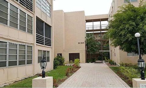 2840 Somerset Dr #311M, Lauderdale Lakes, FL 33311