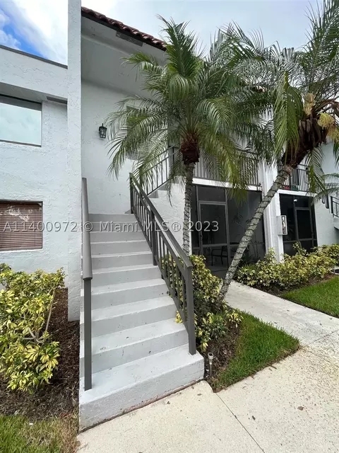 296 Racquet Club Rd #202, Weston, FL 33326
