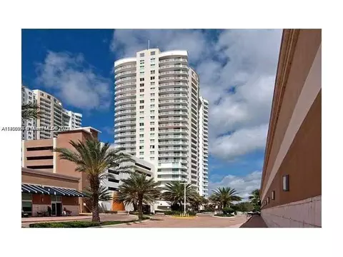 1745 E Hallandale Beach Blvd #307W, Hallandale Beach, FL 33009