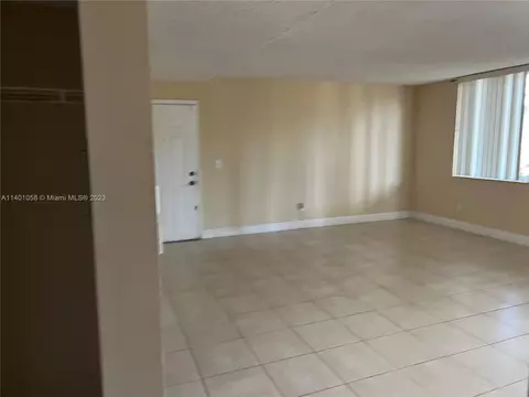 4005 W Mcnab Rd #C105, Pompano Beach, FL 33069