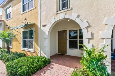 12441 NW 18th Ct #12441, Pembroke Pines, FL 33028