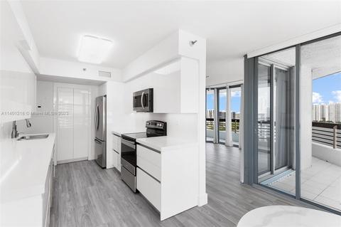 3530 Mystic Pointe Dr #2005, Aventura, FL 33180