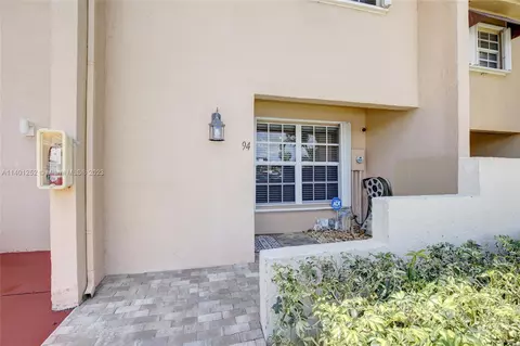 10385 SW 154th Cir Ct #94, Miami, FL 33196