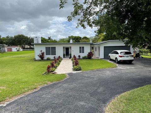 4750 SW 70th Ave, Davie, FL 33314